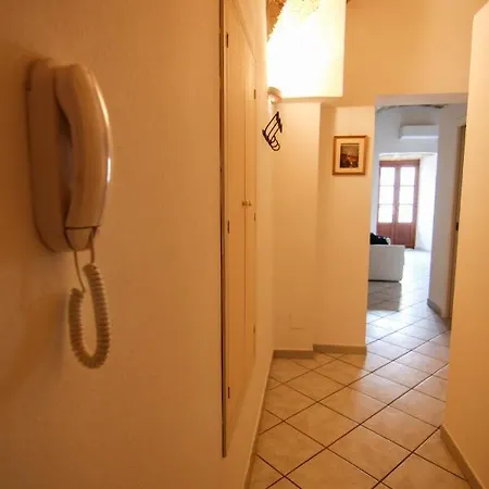 I Host 2 - Piazza Civica 5 Apartmán